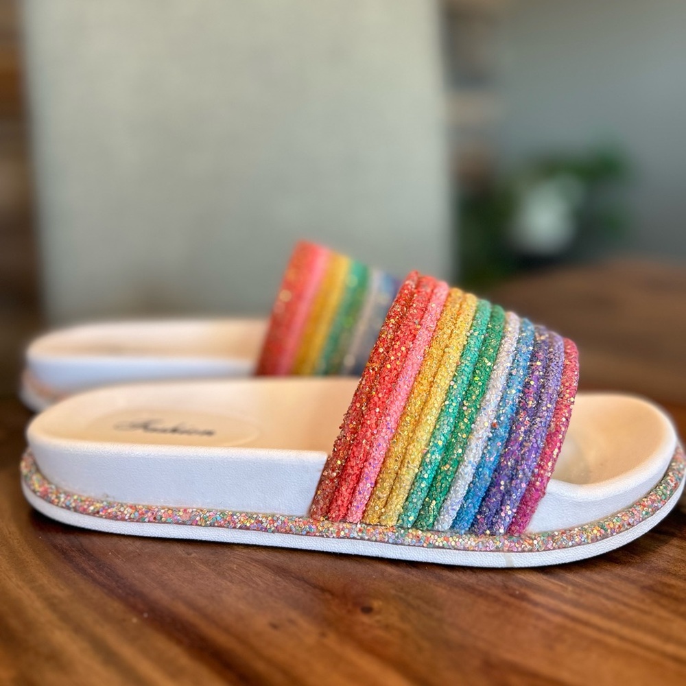 Fashion rainbow slides size 40